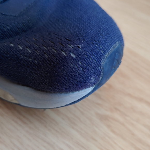 Adidas sneakers - Picture 6 of 7